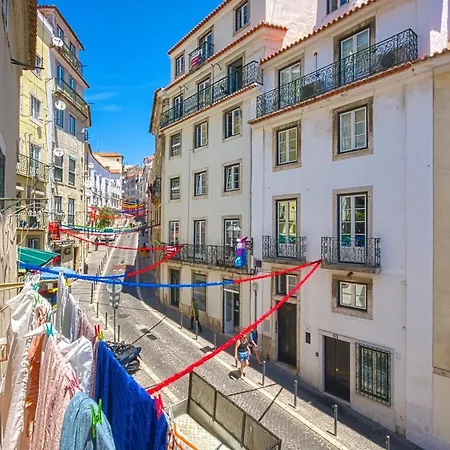 Amazing Duplex At Alfama Апартаменти Лісабон