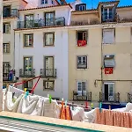Amazing Duplex At Alfama Апартаменти *