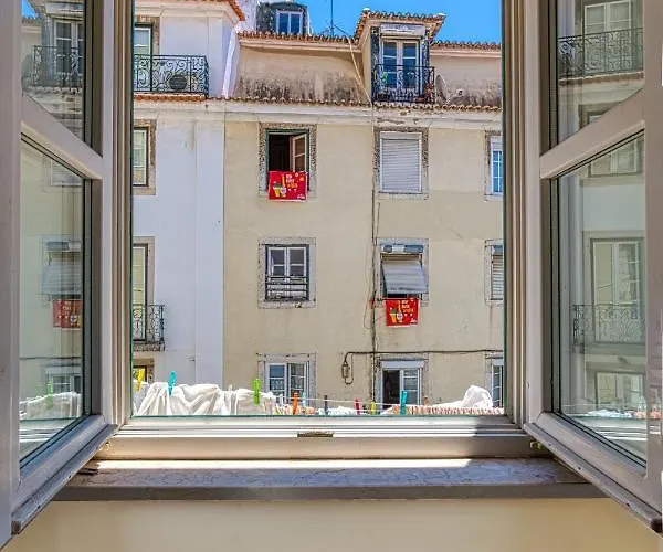 Amazing Duplex At Alfama *
