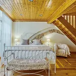 Amazing Duplex At Alfama Lisboa