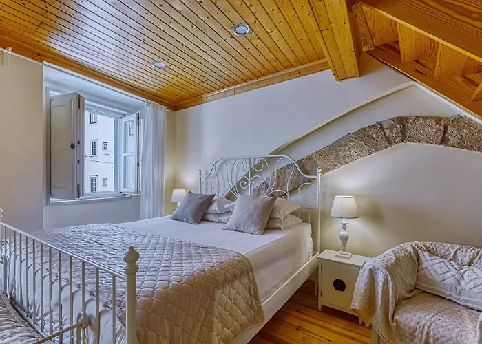 Amazing Duplex At Alfama *