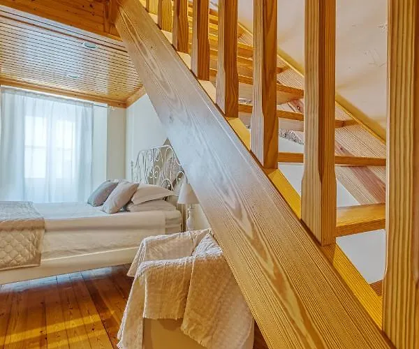 Amazing Duplex At Alfama