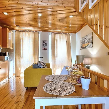 Amazing Duplex At Alfama