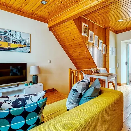 Appartamento Amazing Duplex At Alfama Lisbona